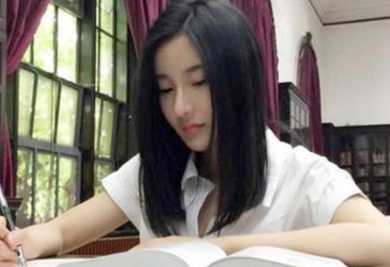 彭菲茗高考多少分进清华