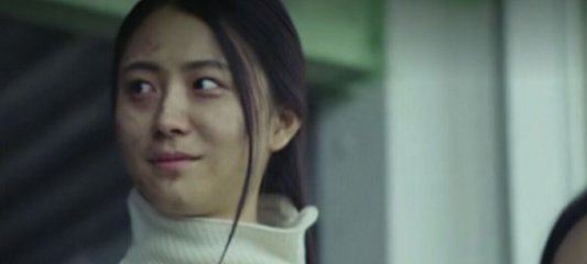 白衣女子的结局