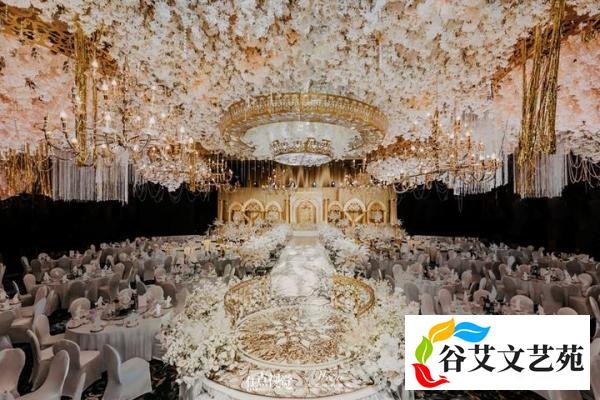 结婚请婚庆公司要多少钱