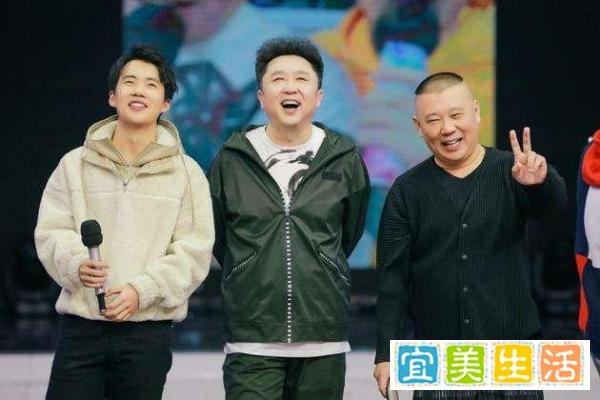 郭麒麟开跑车引热议上热搜，他霸气回应：我喜欢跑车又不犯法！