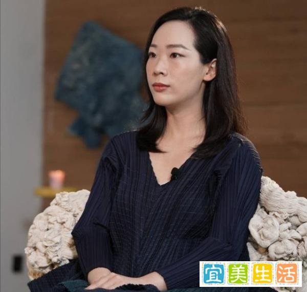 家丑外扬，歌手王筝曝老公出轨，小姑娘爱上比自己爸爸还老的家伙