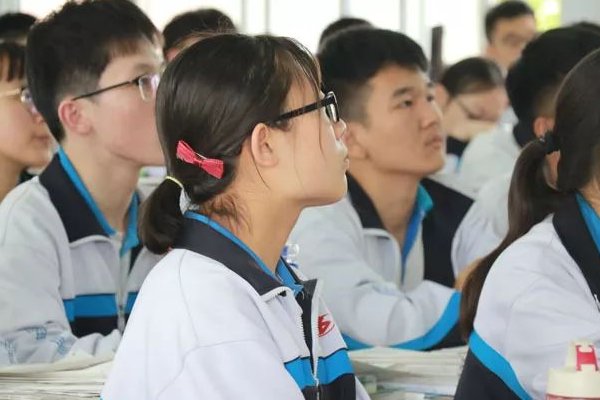 毕业让老师一秒泪崩的句子