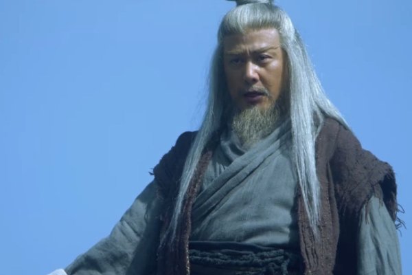 曹长卿打得过李淳罡吗