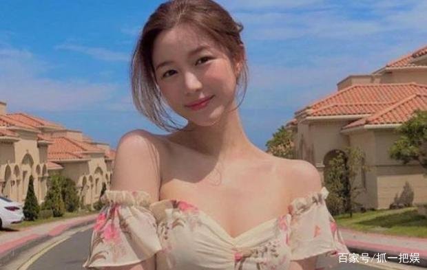 才离开老东家就又续约，李胜基重回老东家怀抱，与新恋情有关吗？