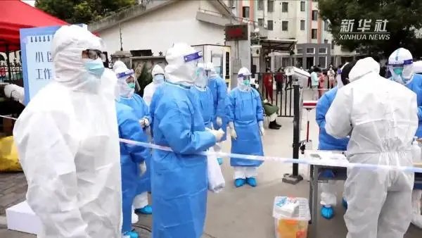 天津一大众浴池有5名服务人员阳性，升为高风险区，当地采取了哪些措施？