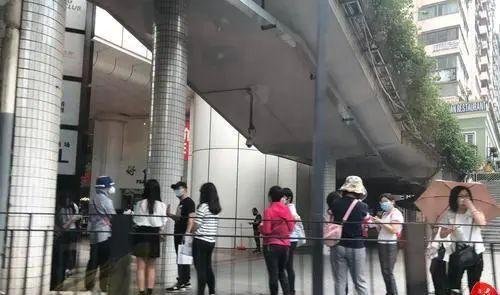 广州一星巴克出现疑似病例,疾控中心要求相关人员免费核酸检测
