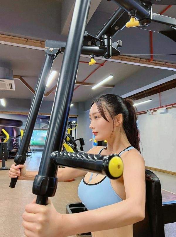 《一路向西》王李丹铌发声明未有假戏真做改名洗底搣甩艳星过去