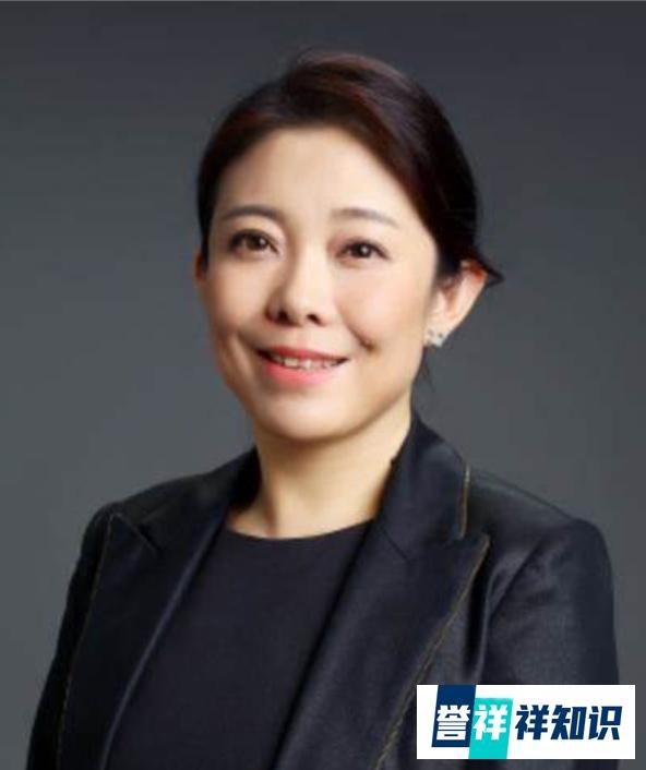 京东高层变动，首位女性担任CEO