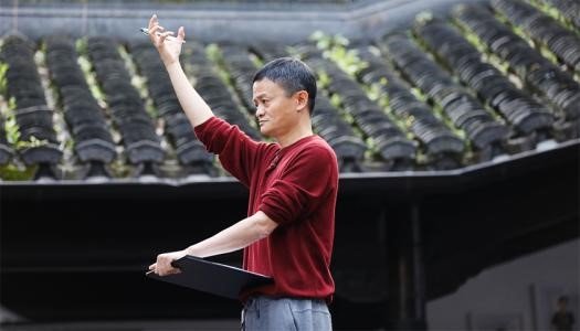 马云演唱会亲自献唱，他这是要进军娱乐圈吗？
