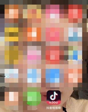 抖音如何看《囧妈》?