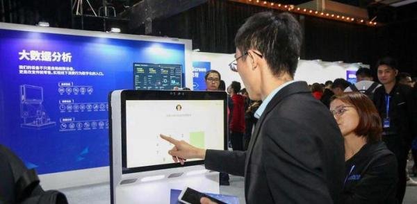 AI赋能传统零售，织点智能打造“AI+零售”新物种