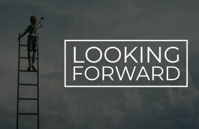 looking forward to your reply是正确的吗,到底应该写look forward还是looking forward
