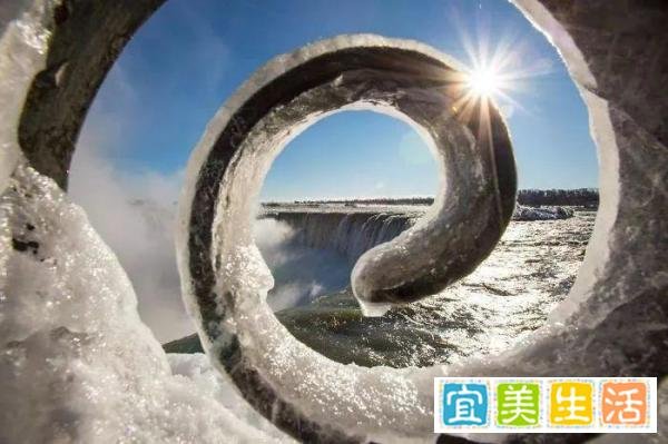美国严寒8人被冻死，尼亚加拉大瀑布却美成了仙境