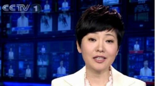 她是央视“最低调”的美女主持人，隐婚30年无人知，如今61岁活成这样