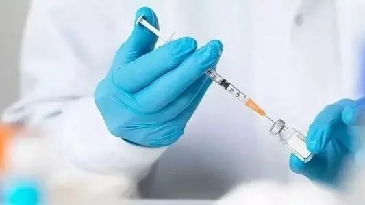 中疾控回应疫苗中发现絮状物，这种絮状物是怎么形成的？