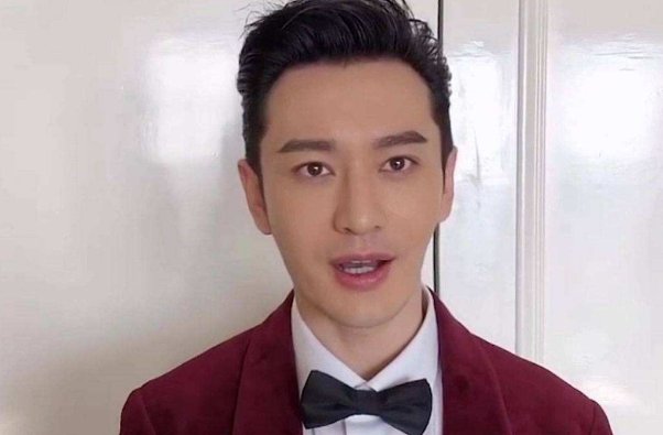 黄晓明晒与蒋欣健身照,他们之间的关系怎么样?
